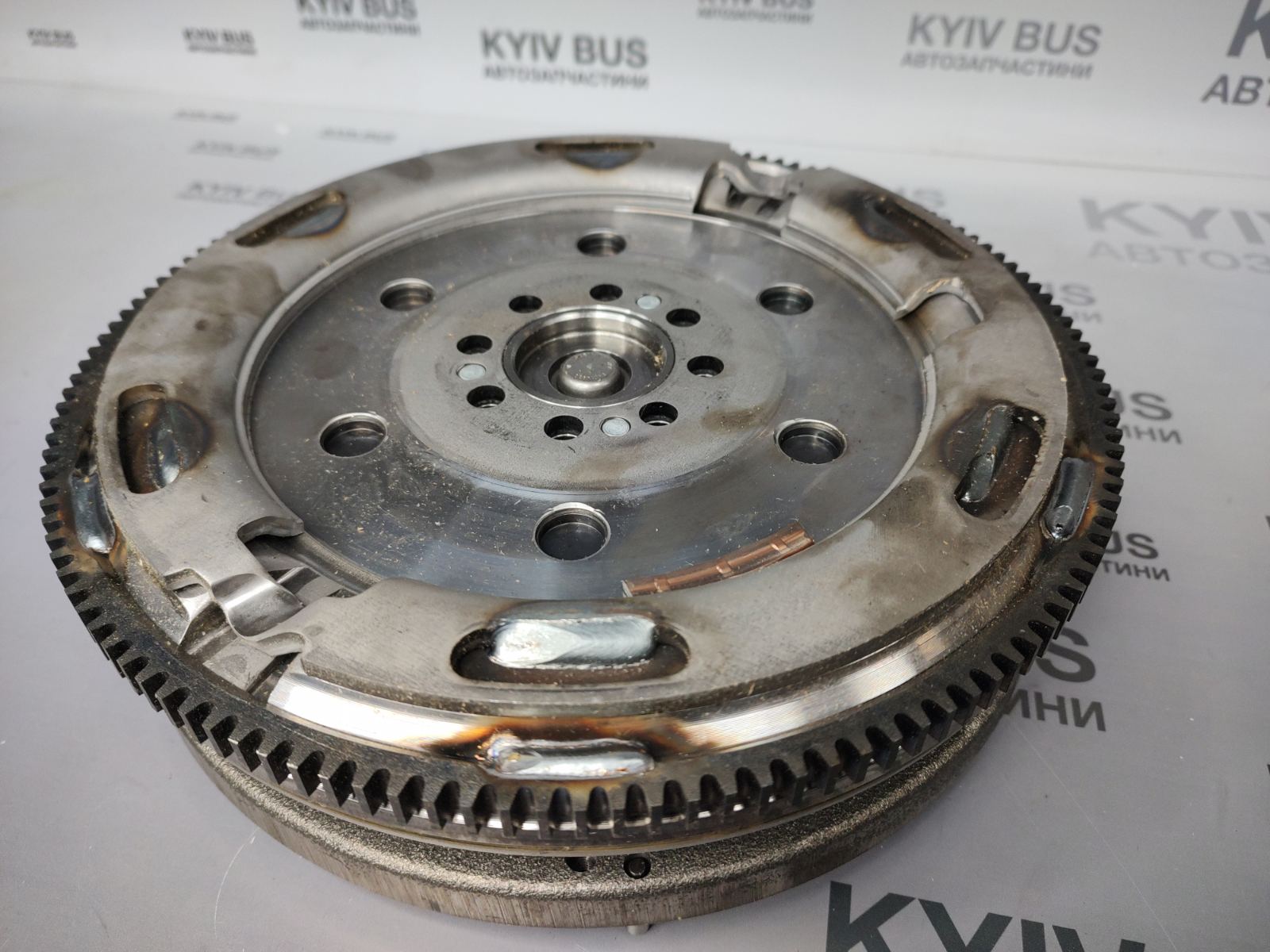 Демпфер зчеплення VW Crafter 2.5TDI 06-13 [65-100kw] BJJ,BJK,BJL