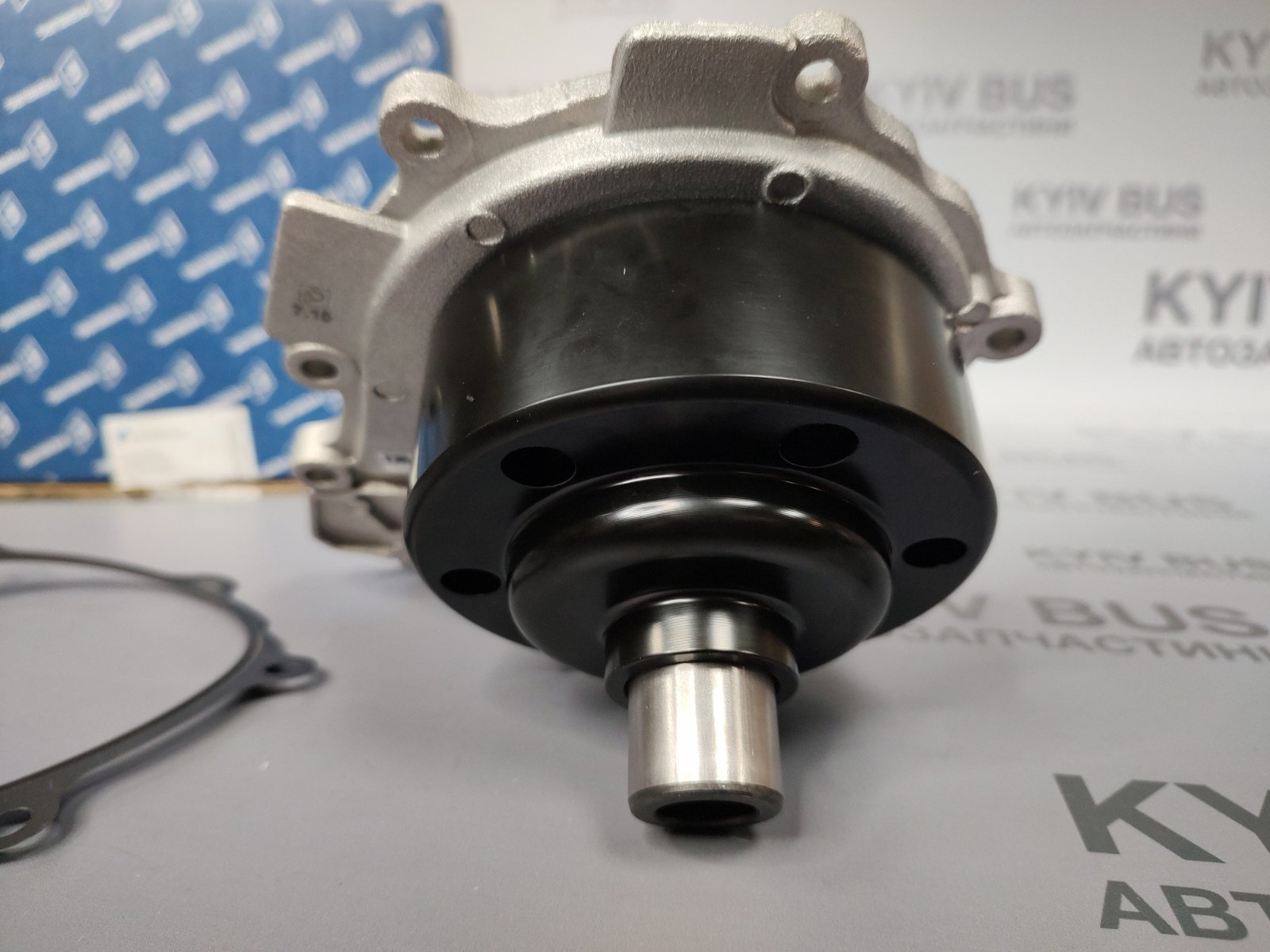 Помпа води MB Sprinter 2.2CDI OM651 09- 70/95/120kw