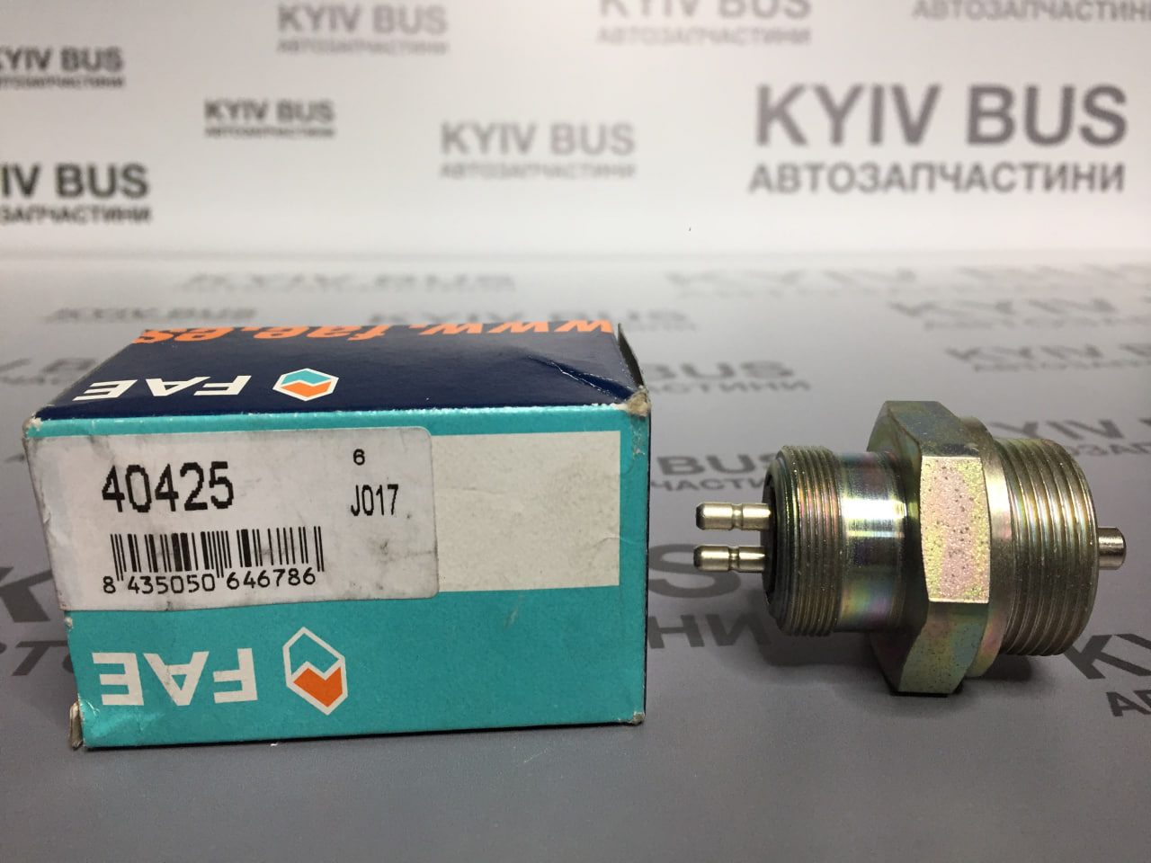 Датчик увімкнення заднього ходу MB Sprinter TDI / VW LT 95-06 [M30x1.5/M27x1]
