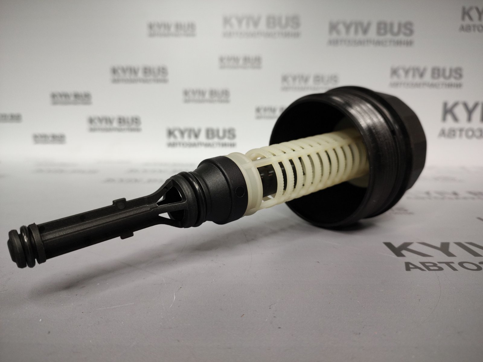 Кришка фільтра масляного MB Sprinter/Vito CDI 00- [OM611 / OM612 ]