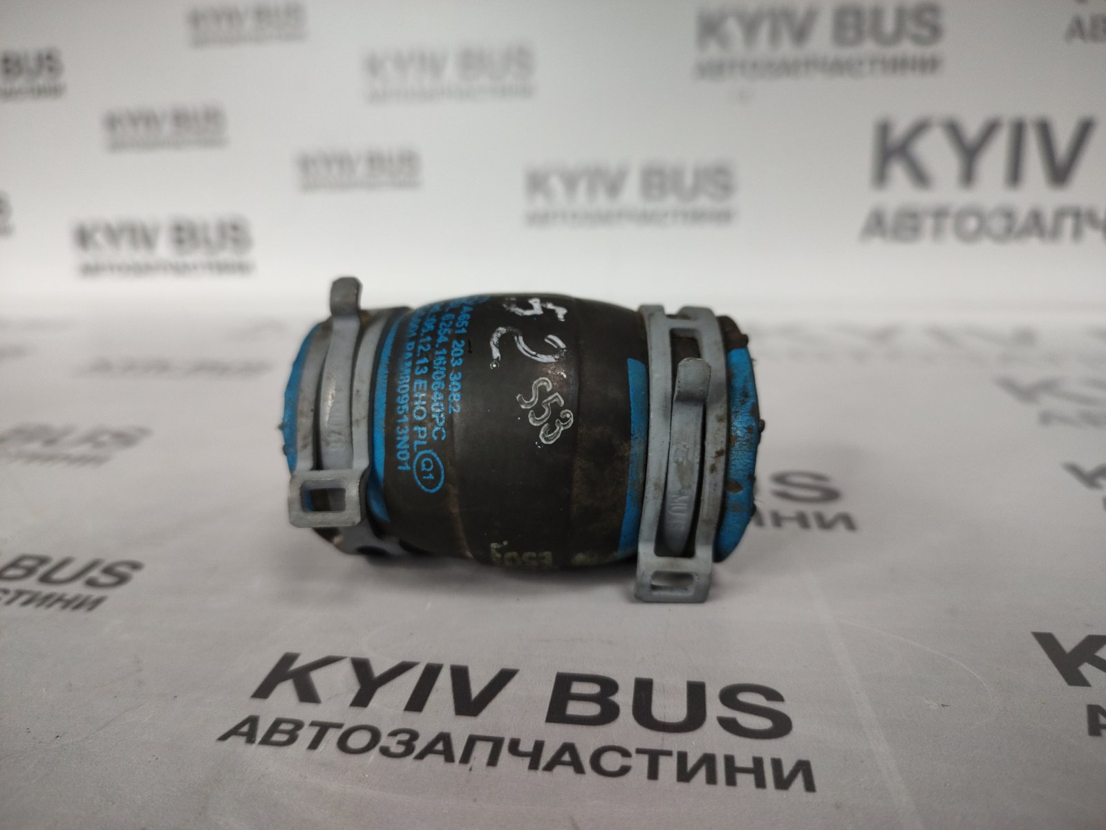 Патрубок сист. охолодж. MB Sprinter [OM646/OM651] [термостат/зливний штуцер] [б/в]