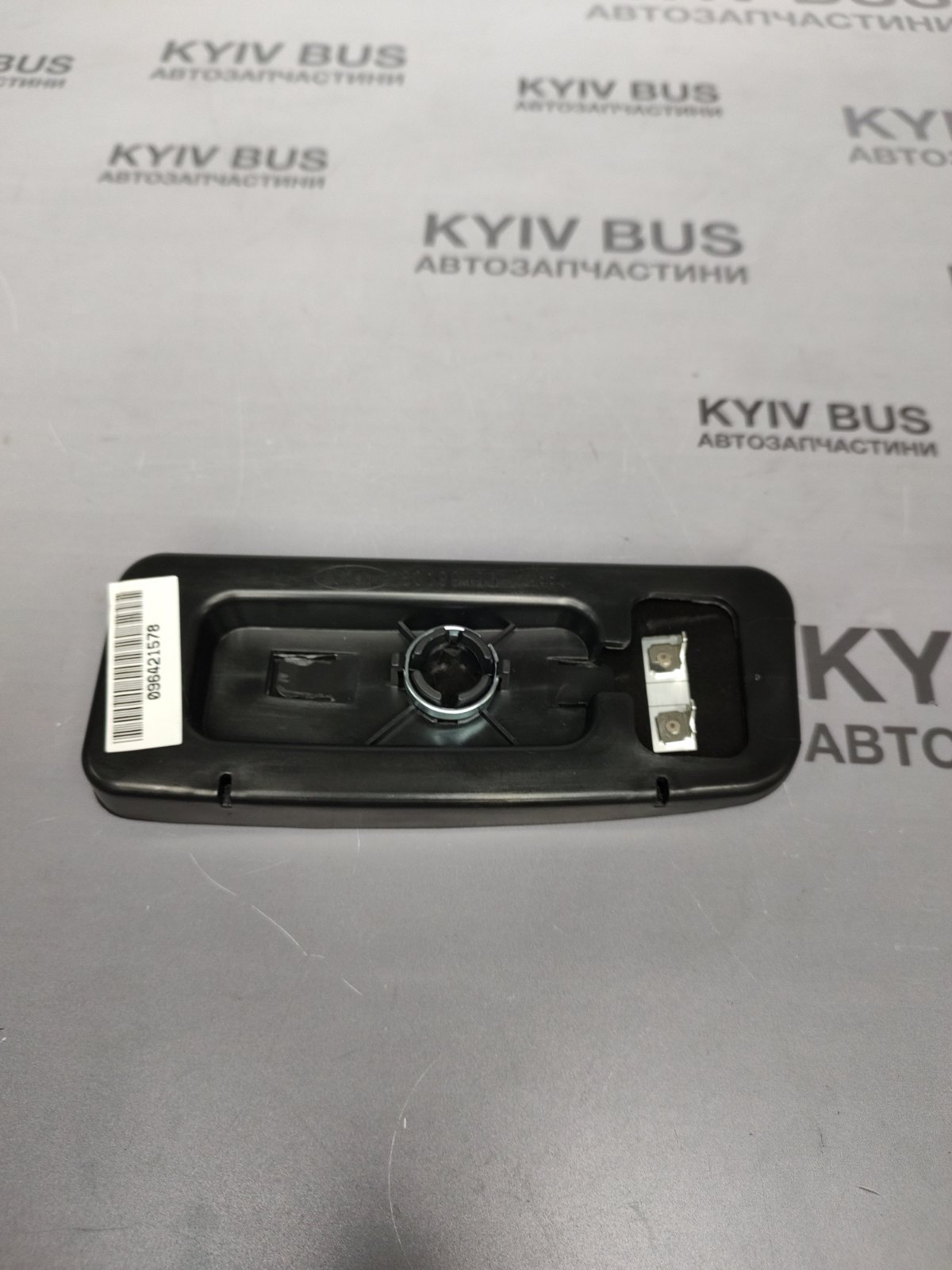 Скло дзеркала заднього виду MB Sprinter/VW Crafter 06- [W906][ L ] / КРУГЛЕ КРІПЛЕННЯ/ З ПІДІГРІВОМ / НИЖНЄ /