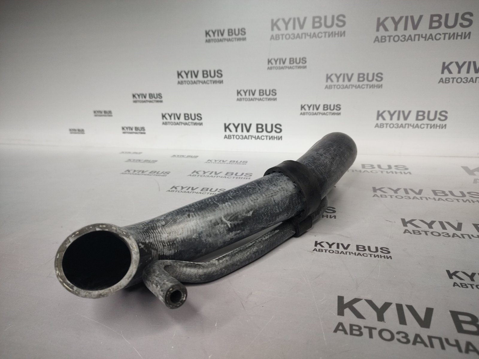 Патрубок радіатора основного MB Sprinter 00-06 OM611 / 612 [ ВЕРХНІЙ ]