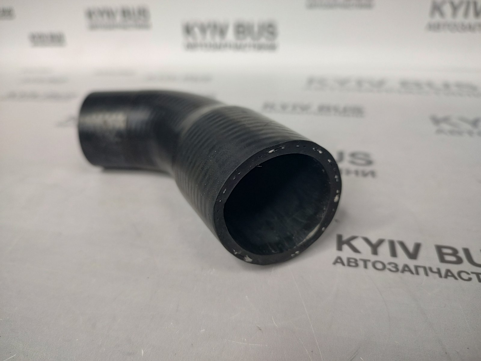 Патрубок системи охолодження VW LT 2.5TDI 96-06 / радіатора верхній /