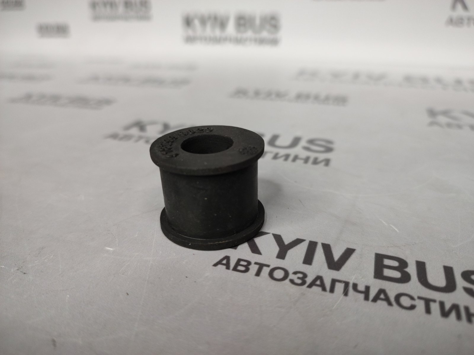 Втулка стабілізатора переднього [ W903-904 / VW LT 35-46 - 13,5 мм]