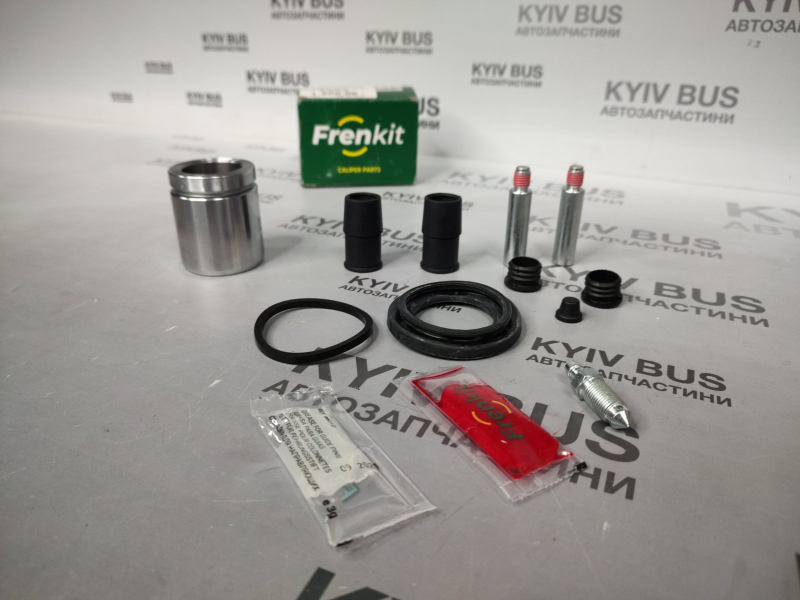 РК супорта зад [W901-903 / LT 28-35] MB Sprinter 96-06 [d=45mm,+ поршень,+напрямні, ATE М]