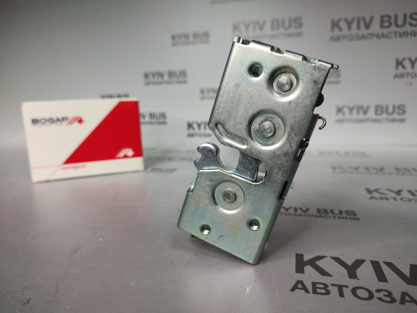 Замок зсувних дверей [ W903 / LT ] 96-06 [ R ]