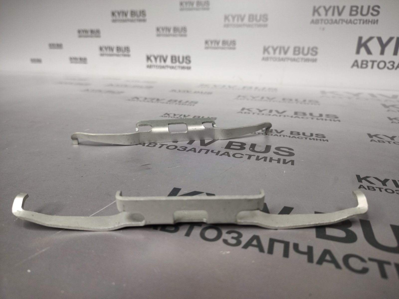 Пружина / Планка / Скоба суппорта зад = перед MB Sprinter W903 / ATE велика / комплект /